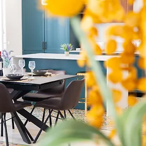 Apartment Florette Designer Finish With Stunning Lounge Terrace By Arcobnb, Il-Furjana